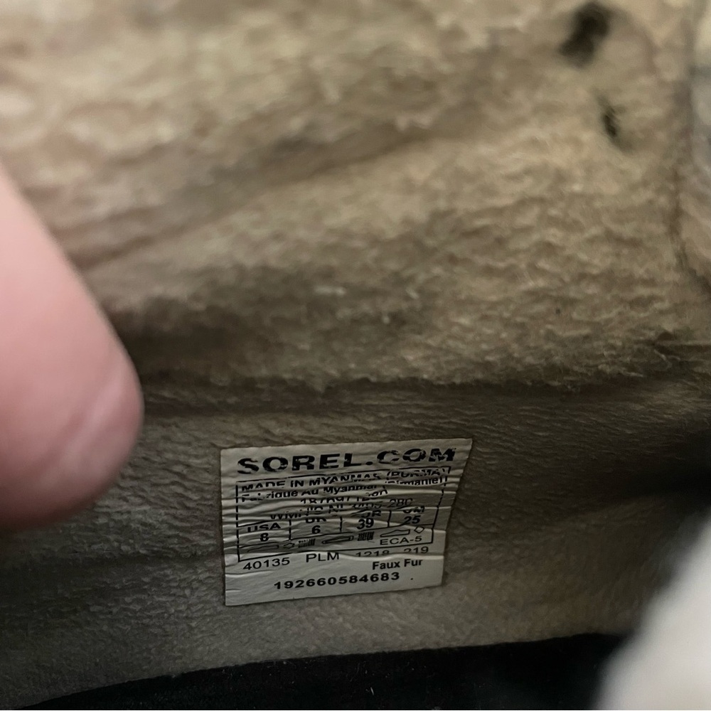 Sorel Out N About Beige Suede Women’s Lace-Up Ankle Boots 8 Waterproof Faux Fur - Picture 3 of 14